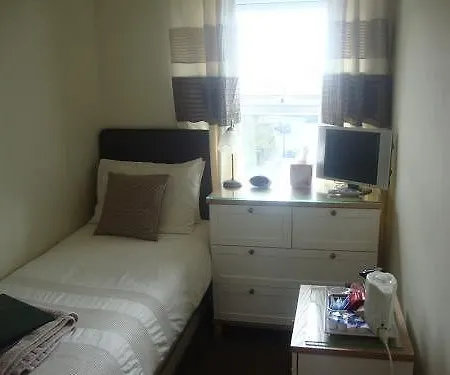 威乐芬德酒店 招待所 哈罗盖特